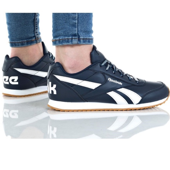 🚩SOLD🚩Reebok sneakers - Picture 4 of 15